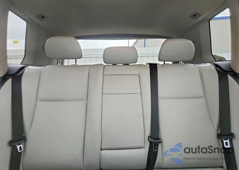 2013 Mercedes-Benz Glk 350 4Matic z USA, uszkodzony, nr VIN WDCGG8JB4DF943238